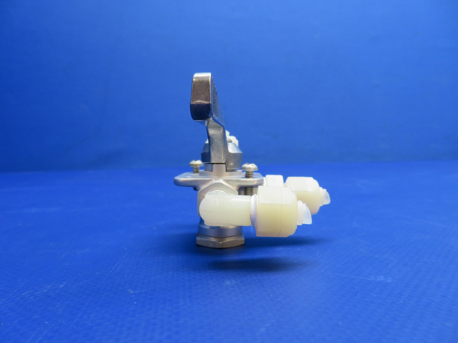 Cessna 421 Republic Static Air Selector Valve P/N 1-3168-4 (0426-1704)6