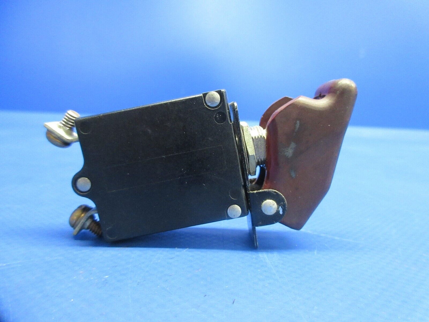 Piper PA-28-161 Warrior Circuit Breaker Set P/N 435-205-103 (0824-1020)