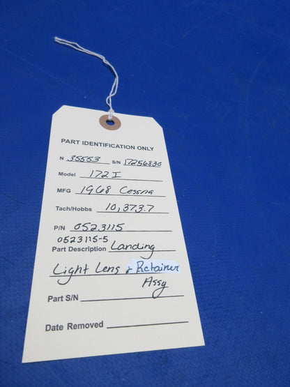Cessna 172 / 172I Landing Light Lens And Retainer Assy P/N 0523115 (0923-859)11