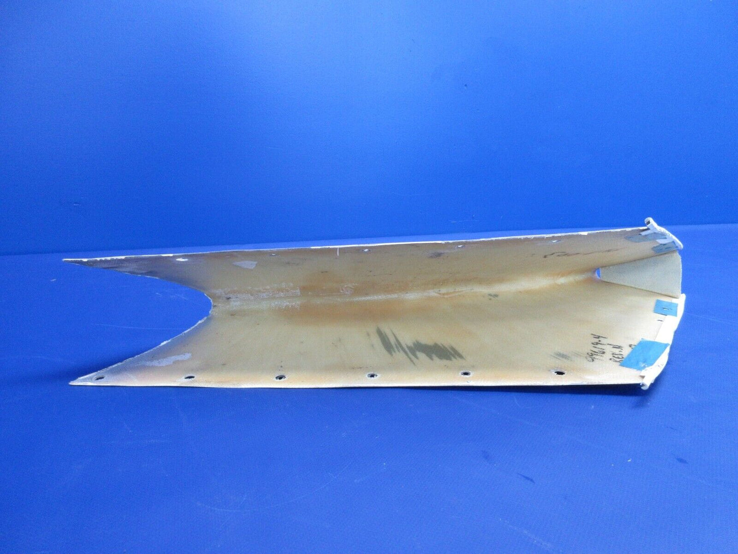 1996 Piper PA-28-181 Archer III Rudder Fin Aft Fairing P/N 99619-07 (1224-2020)