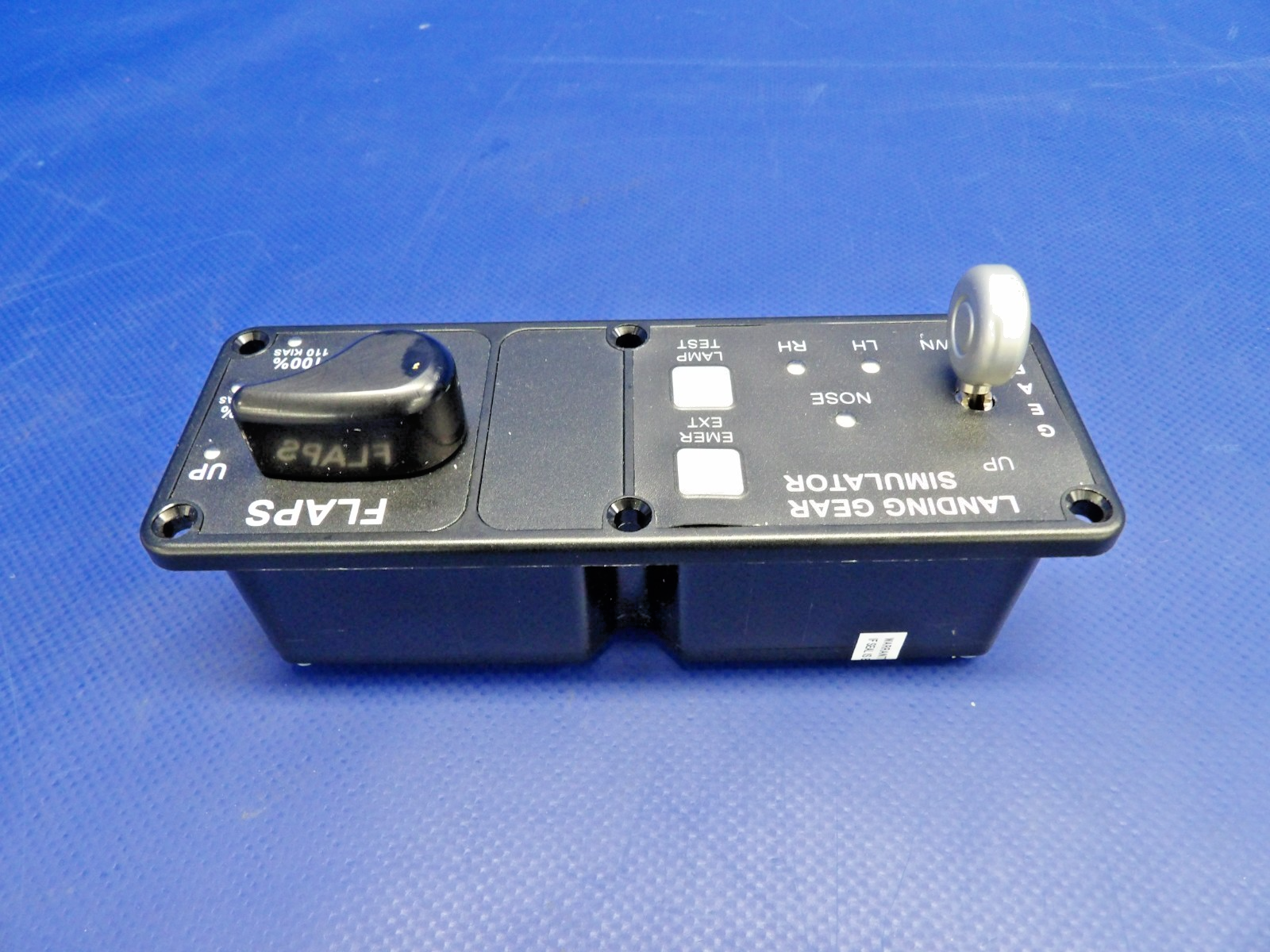 Cirrus SR22 Precise Flight Flap Panel Switch P/N 24642-012 NOS (0426-1246)7