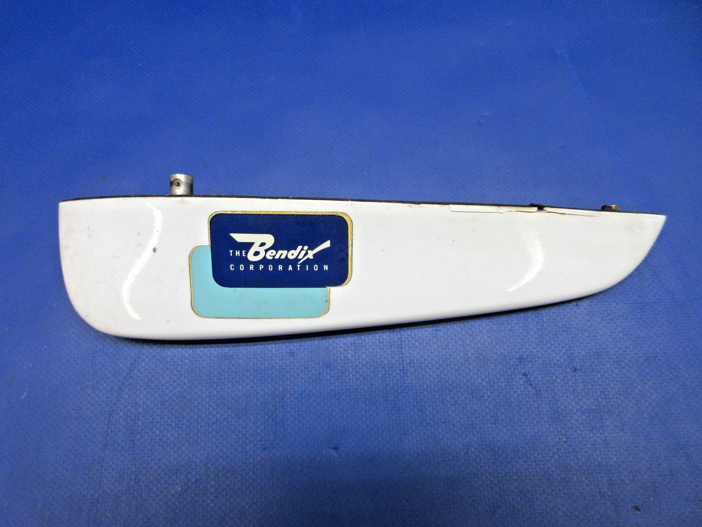 Piper PA-23-250 Aztec Bendix AT908A  Antenna P/N 4002321-0002 (0726-710)2