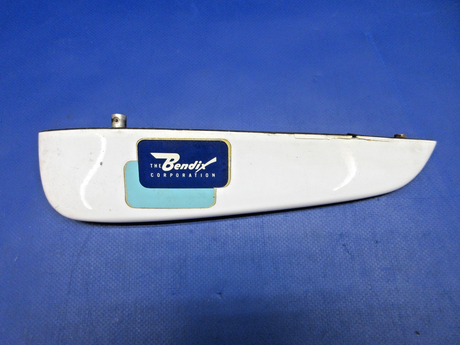 Piper PA-23-250 Aztec Bendix AT908A  Antenna P/N 4002321-0002 (0726-710)2