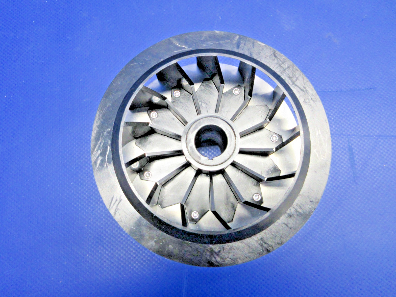 Hartzell Alternator Fan Assembly P/N ES4137 NOS (0326-719)4