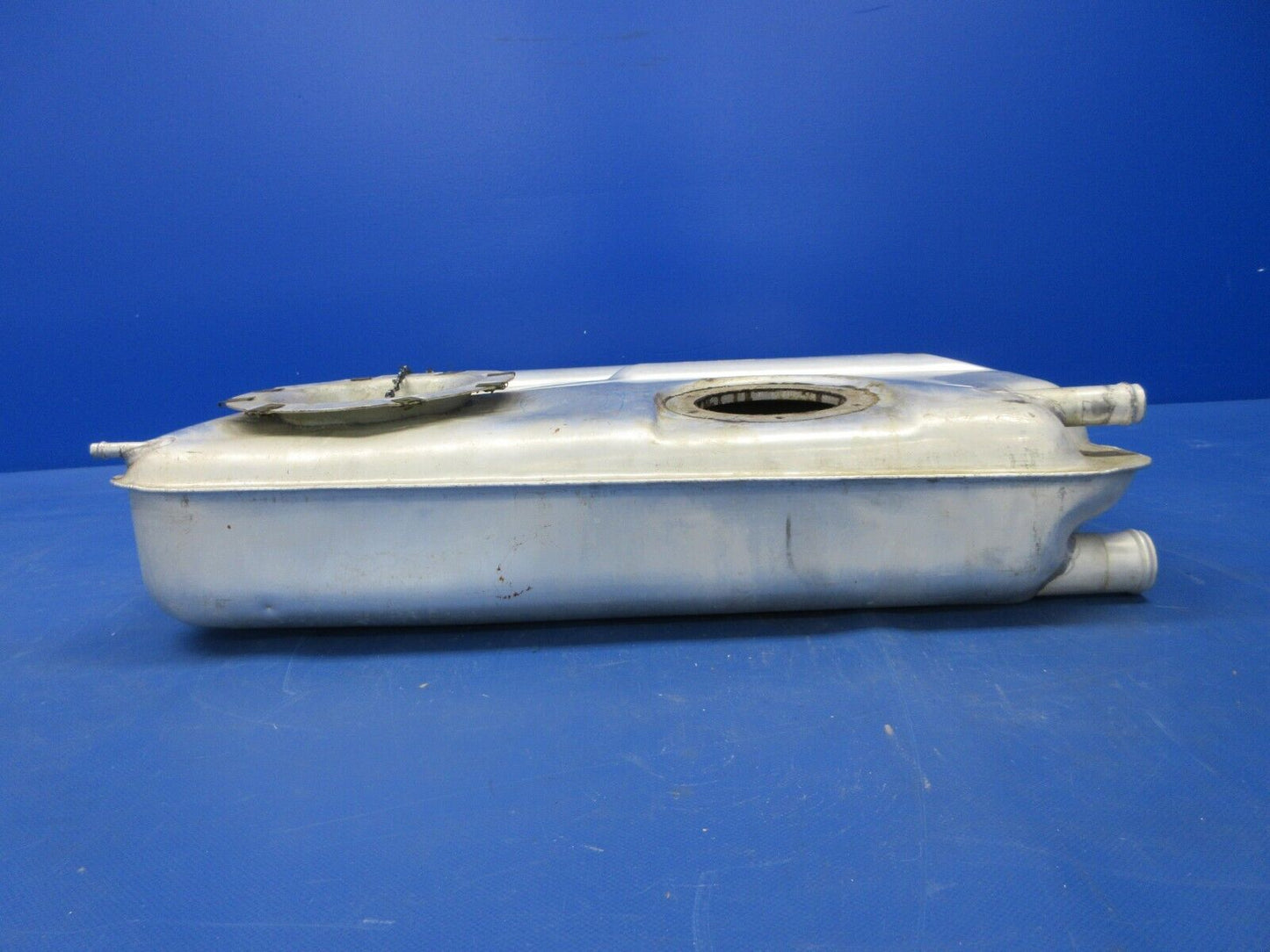 Cessna 337 / P337H Skymaster OTBD Fuel Tank Assy RH P/N 1516134-2 (0724-2034)