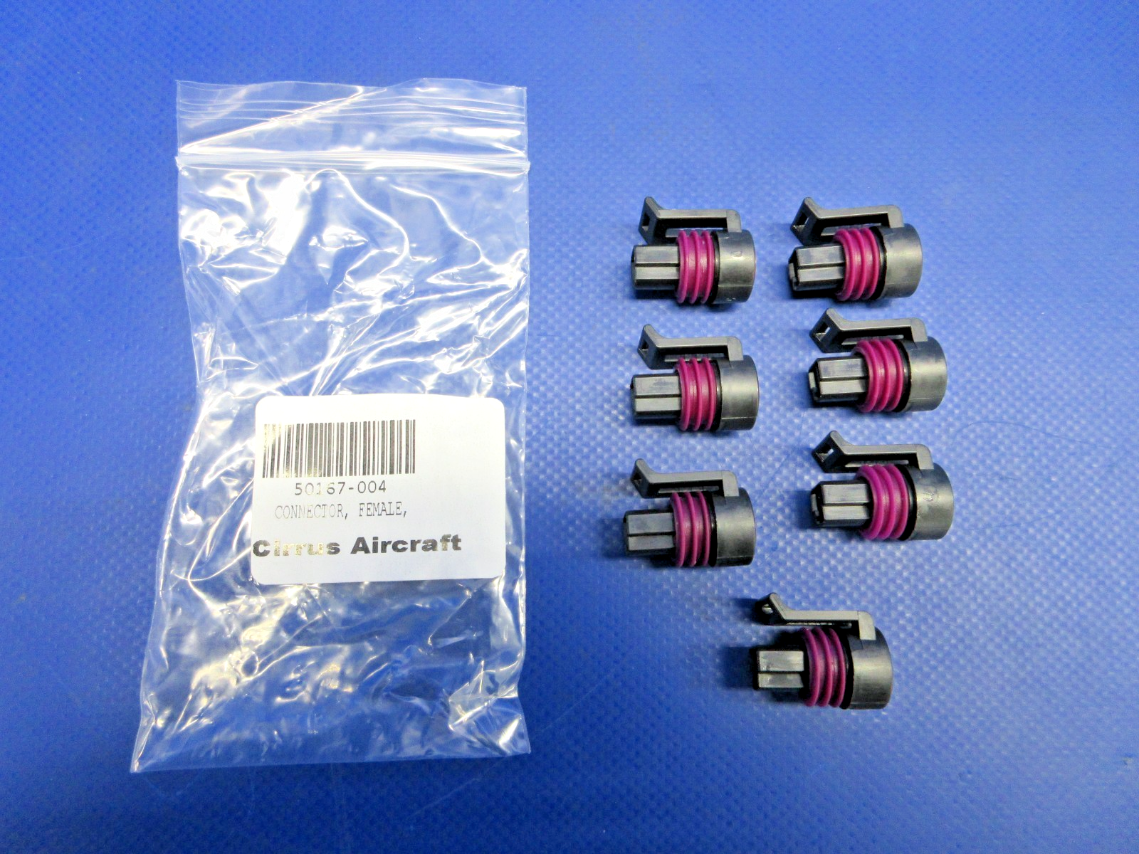 Cirrus SR20 / SR22 Female Connector P/N 50167-004 LOT OF 7 NOS (0326-1013)3