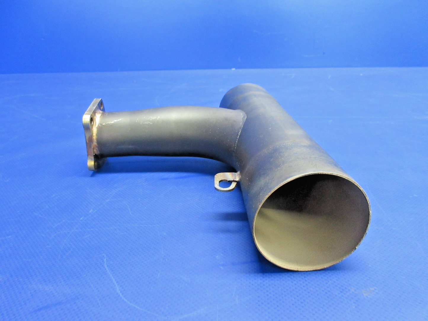 Cessna 310 / 310I Center LH Exhaust Riser P/N 0850600-154 (0326-945)7