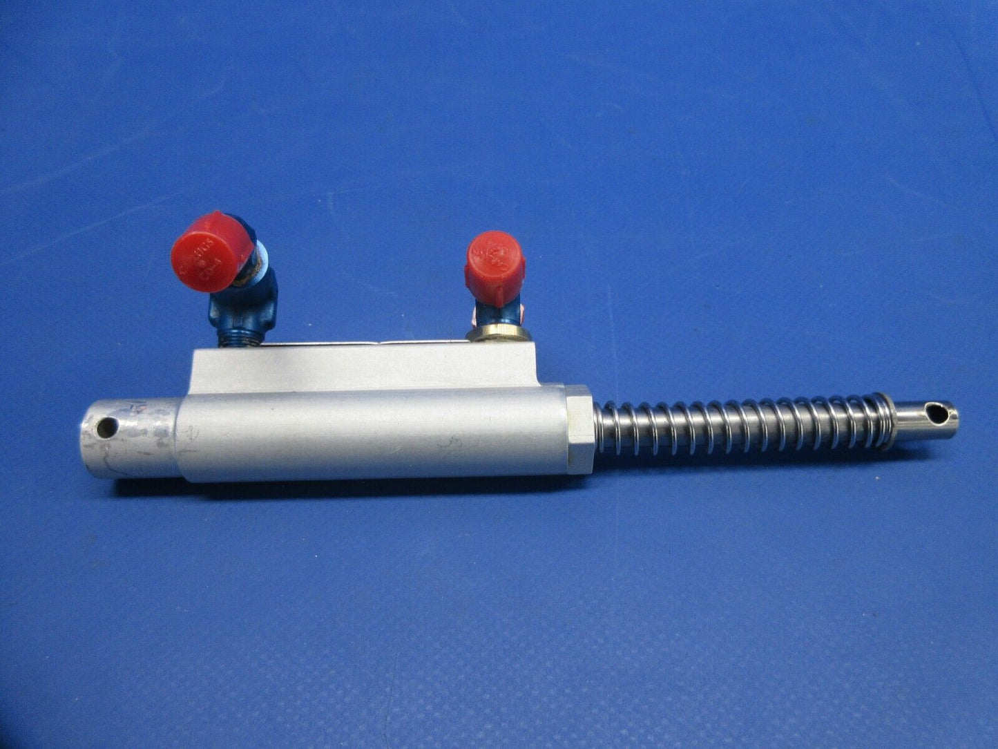 Piper PA-32RT-300T Lance II Co-Pilot Master Cylinder Assy P/N 17000 (0924-858)
