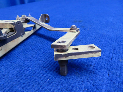 Socata TB-10 FWD LH Box Assy Door Latch Mechanism P/N 25025004 (0722-351)