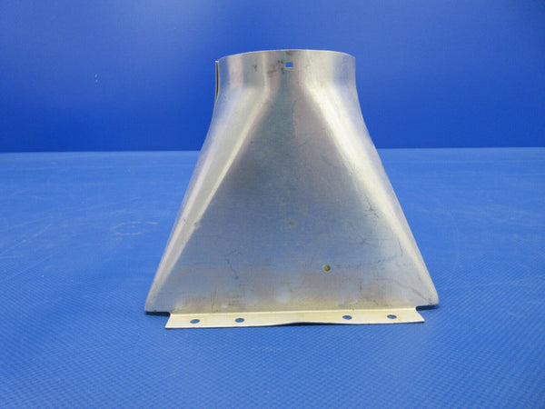 Cessna 172 Oil Cooler Duct P/N 1756001-1 NEW OLD STOCK (0324-688)