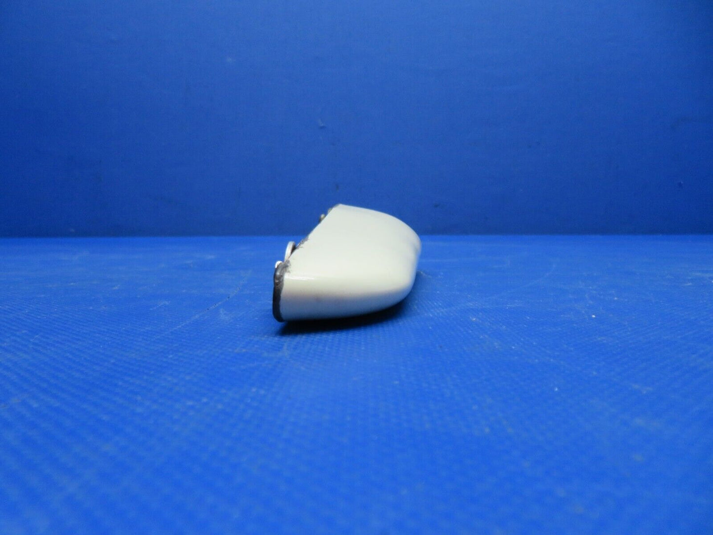 Piper PA-28-161 Warrior Comant Marker Beacon Antenna P/N CI102 (0724-208)