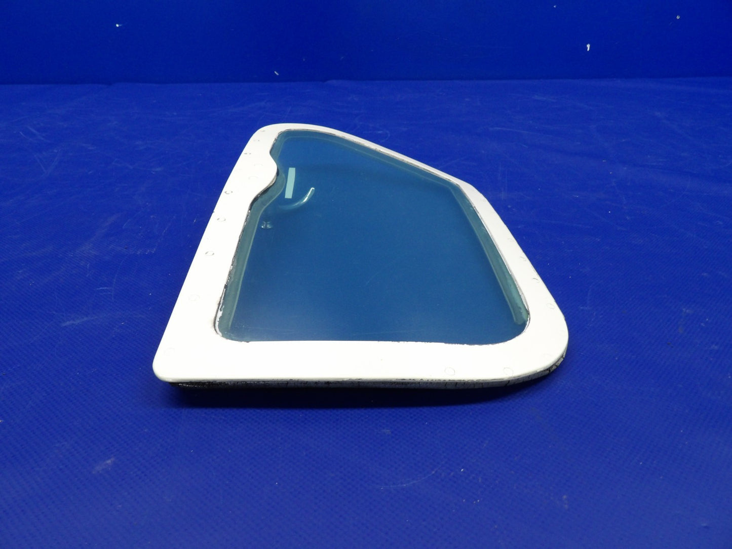 Beech D95A Travel Air Storm Window P/N 35-410291-650 (0226-511)3