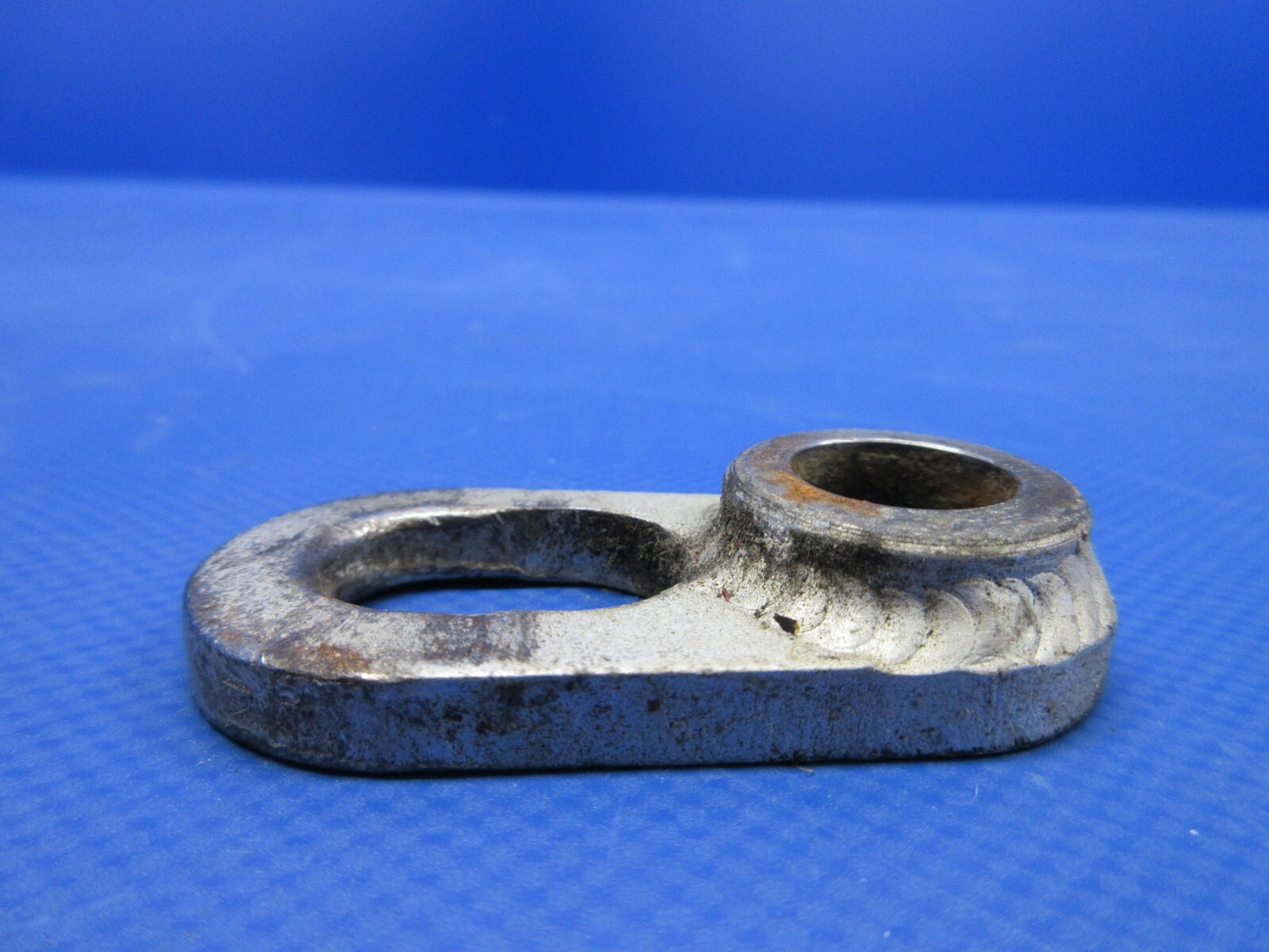 Cessna 180 / 180K Seat Belt Retaining Ring Assy P/N 0711841-1 (0624-716)4