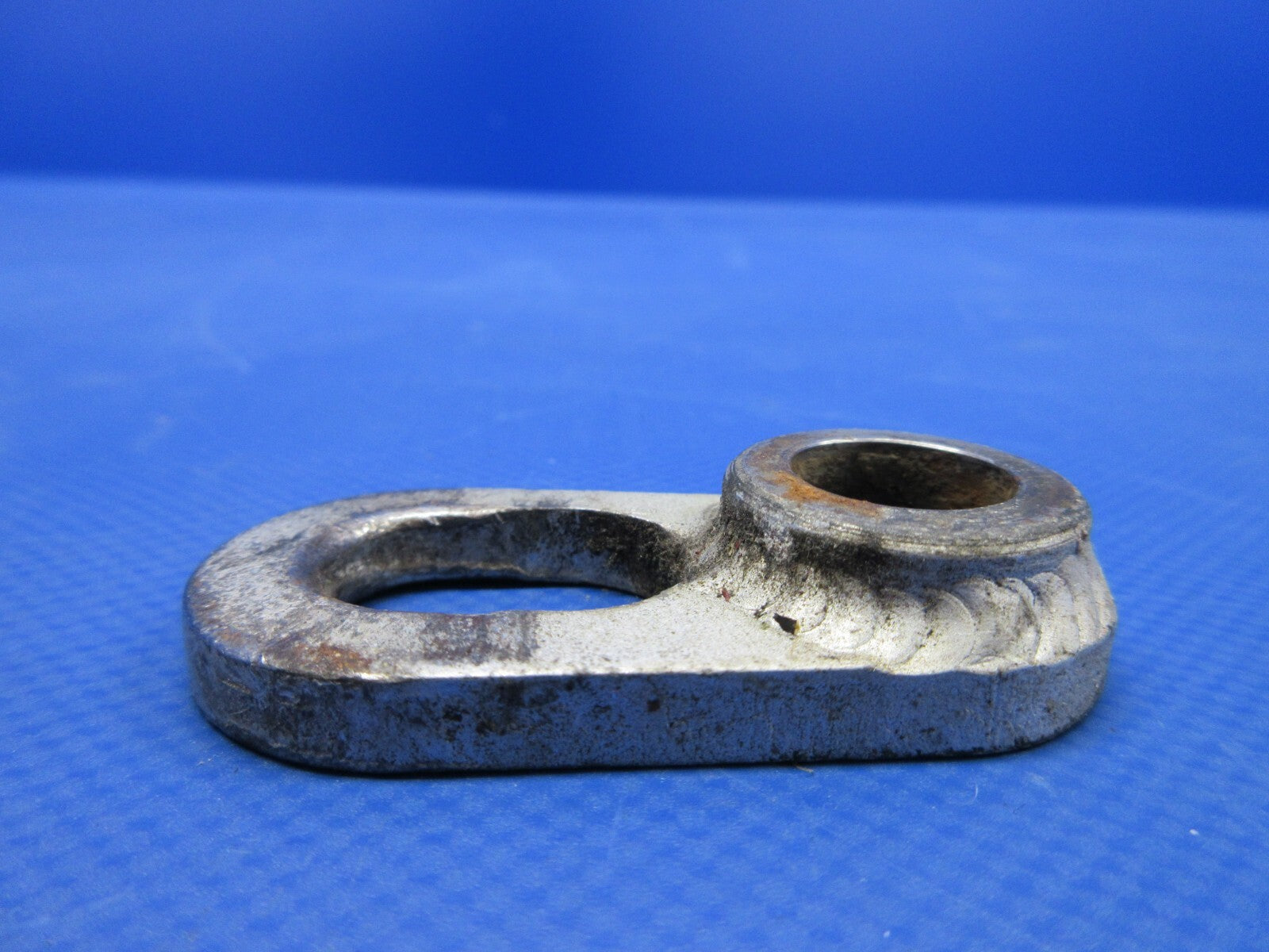 Cessna 180 / 180K Seat Belt Retaining Ring Assy P/N 0711841-1 (0624-716)4