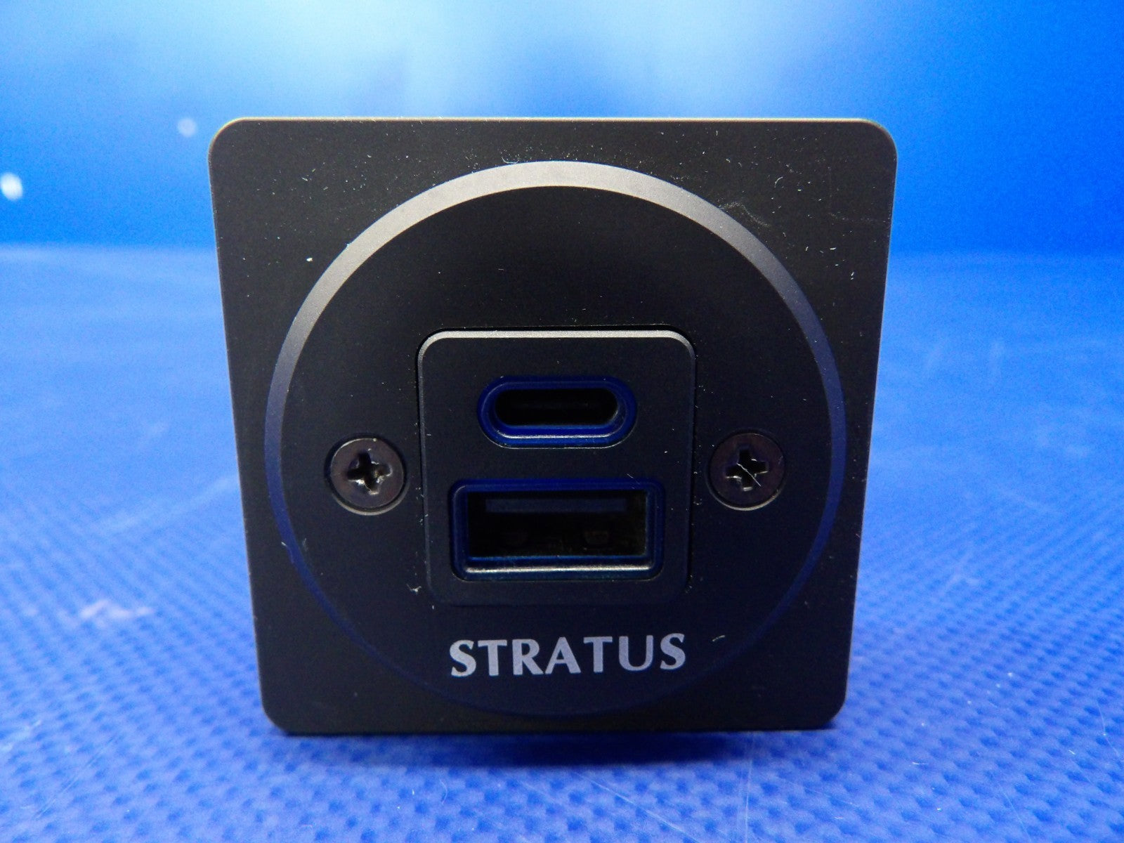 AT Appareo Status Power Pro Dual USB Charger 153510-000169 TESTED (0626-1289)0