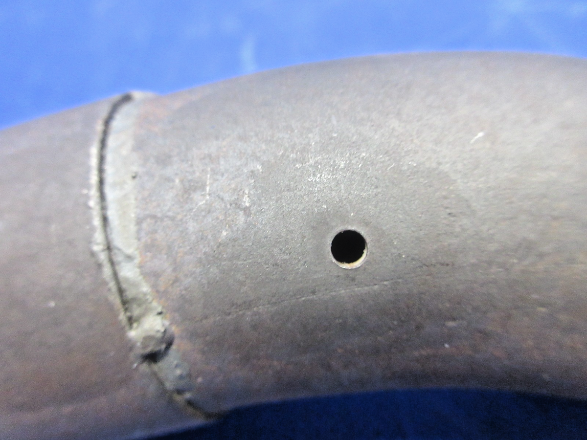 Diamond DA-40 Riser Exhaust Cylinder #4 w/ Probe Hole P/N DA40-5A (0726-830)4