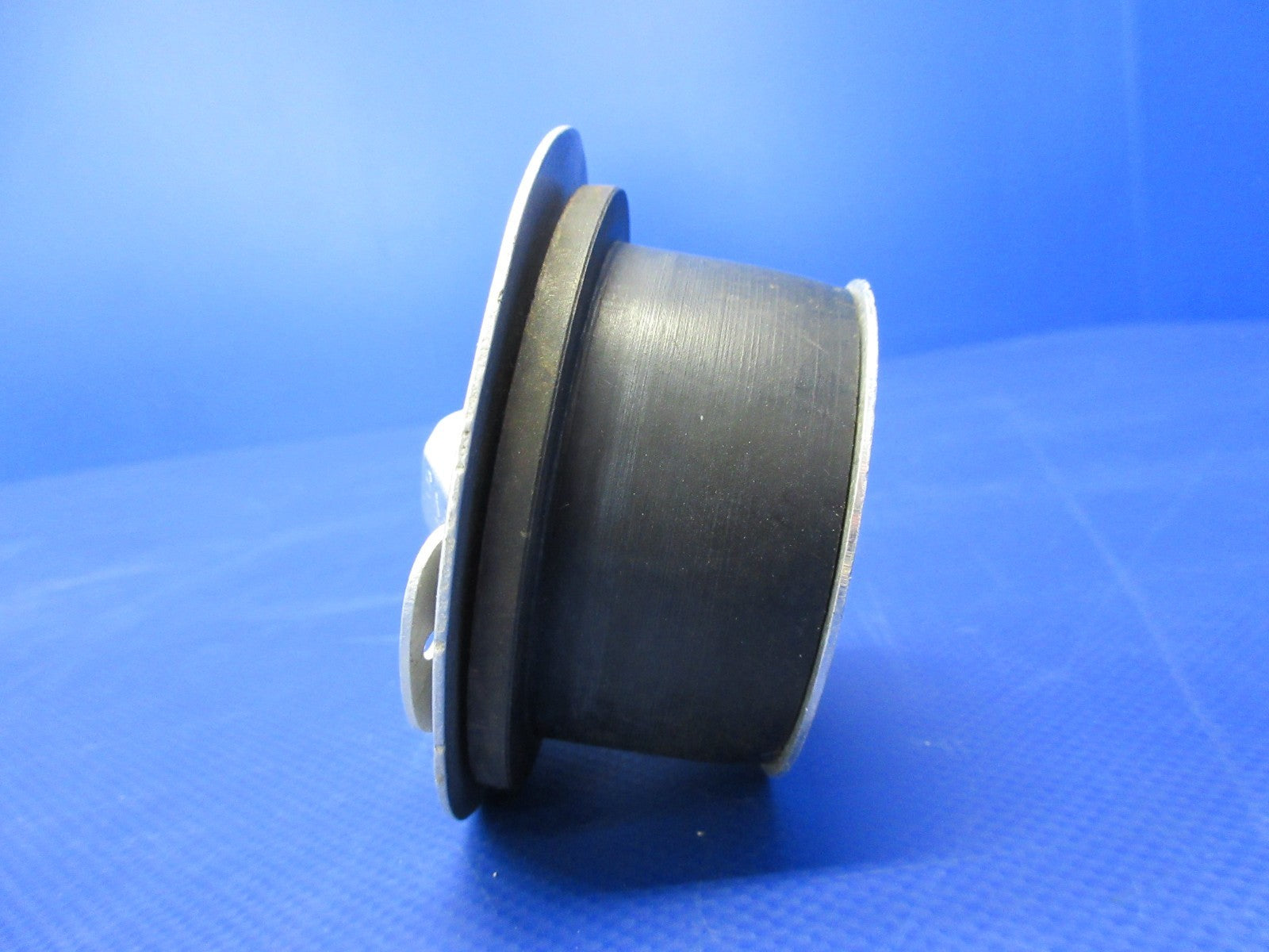 Piper PA-24 Comanche Fuel Cap P/N 27221-00 (0826-709)3