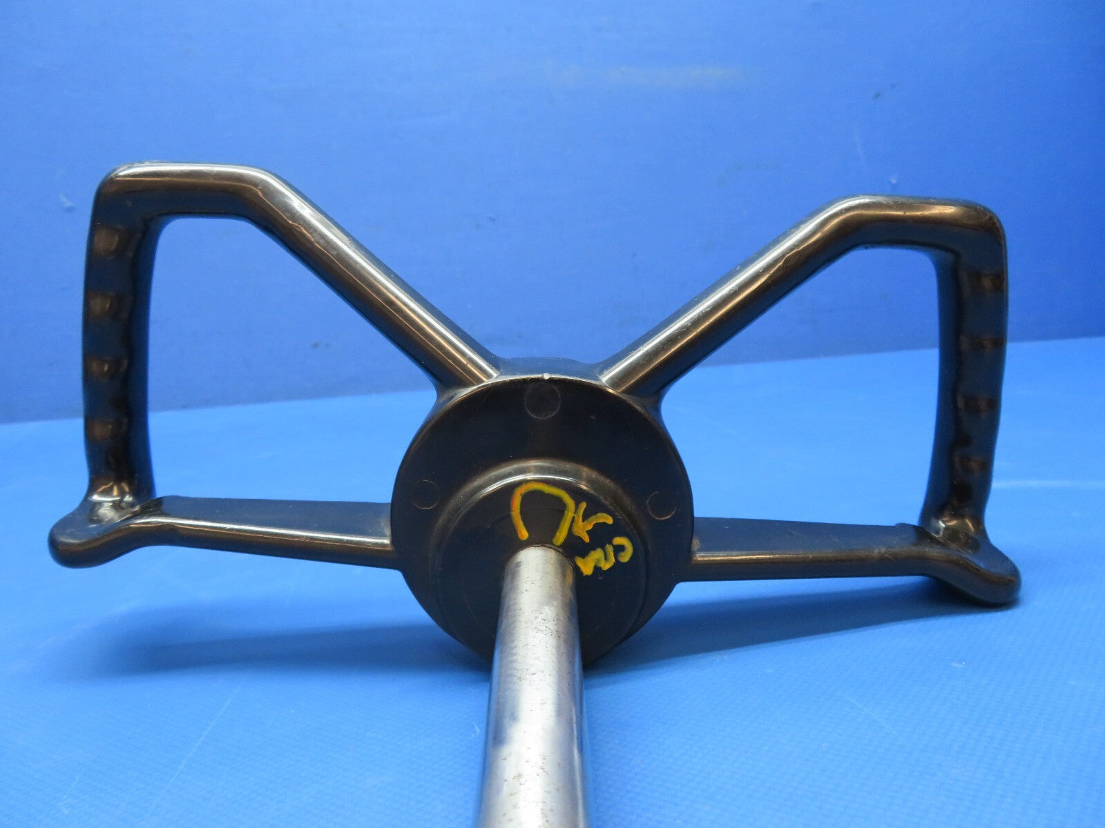 Piper PA-28-180 Cherokee Co-Pilot Control Wheel MAN CAVE /Decoration (1224-2094)1