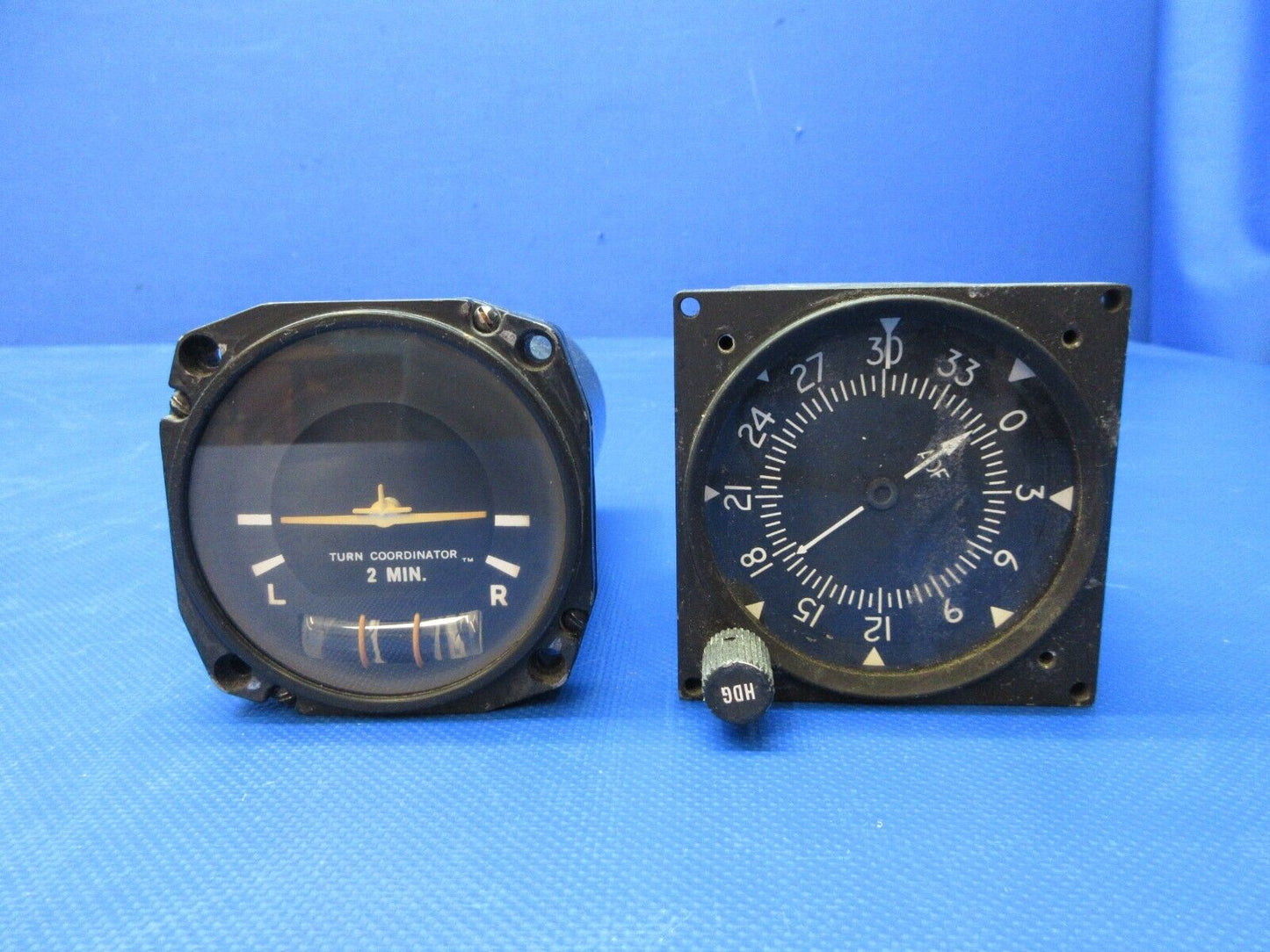 =Cessna MAN CAVE Instruments LOT OF 8 (1124-1210)