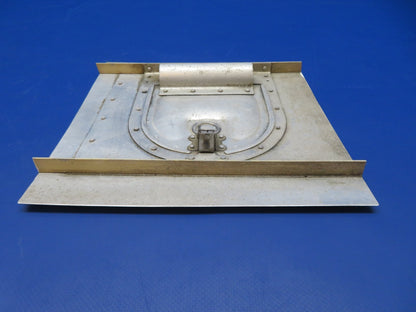 Cessna 182 / 182L Oil Door Top Cowl P/N 1552004-10 (0326-130)9