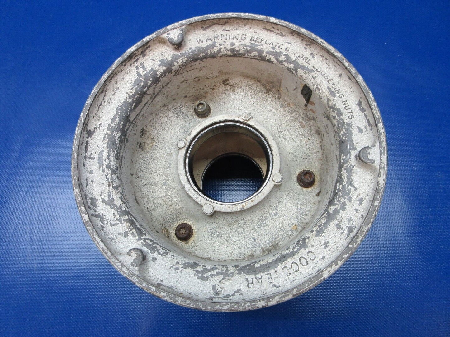 Cessna 310 / 310R Goodyear 6.00-6 Nose Wheel P/N 9541409P8 (1124-1479)