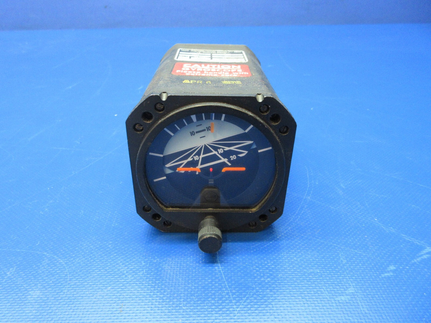 Aviation Instrument Attitude Indicator 300-18A P/N 504-0016-903 CORE (1224-1390)0