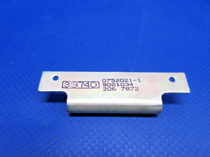 Cessna 180 / 182 Air Box Expander Boot Clip w/8130 P/N 0752021-1 NOS (0426-717)9