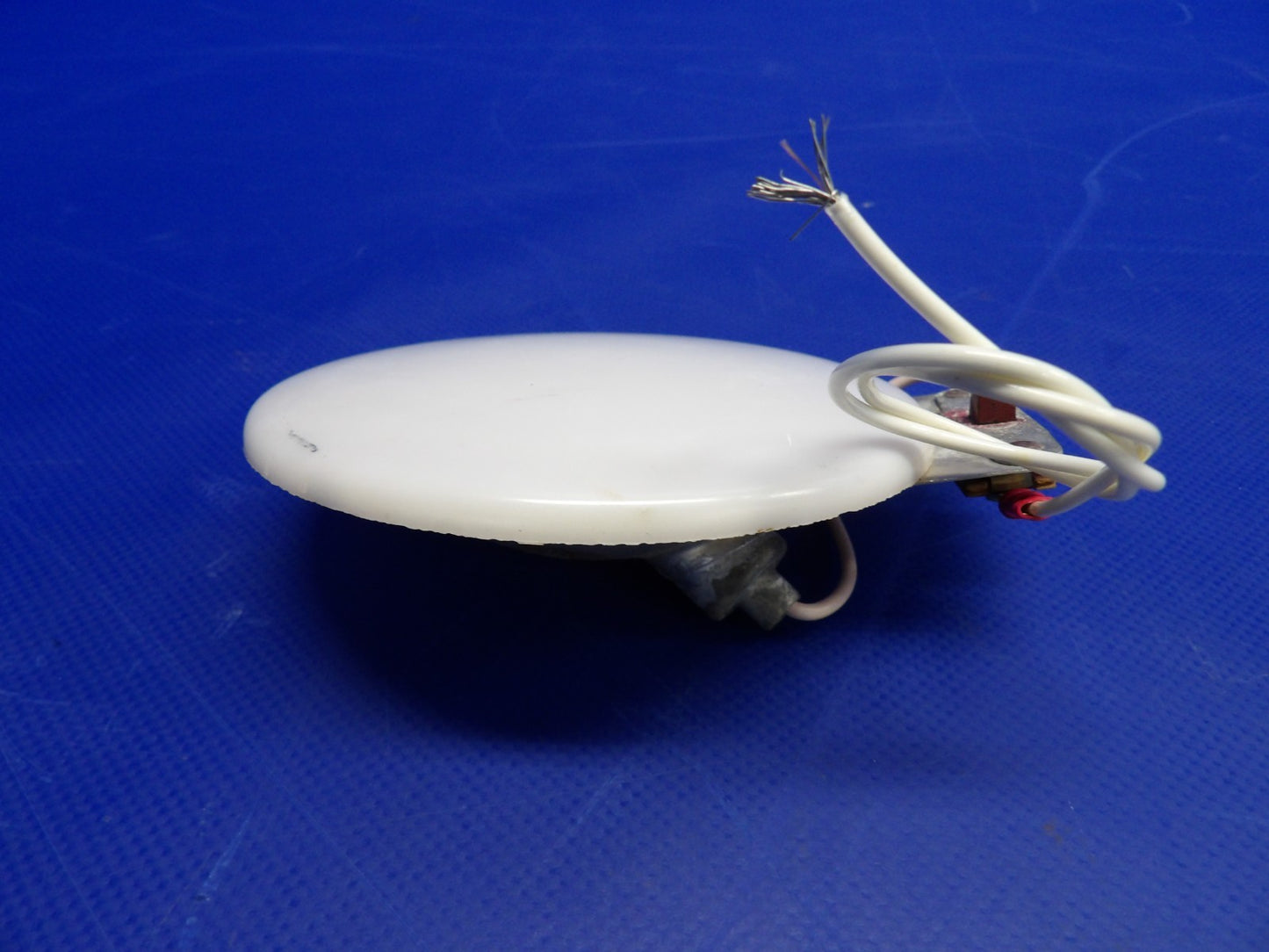 Piper Cherokee Dome Light Reflector & Panel Light P/N 572-582 TESTED (0626-1426)6