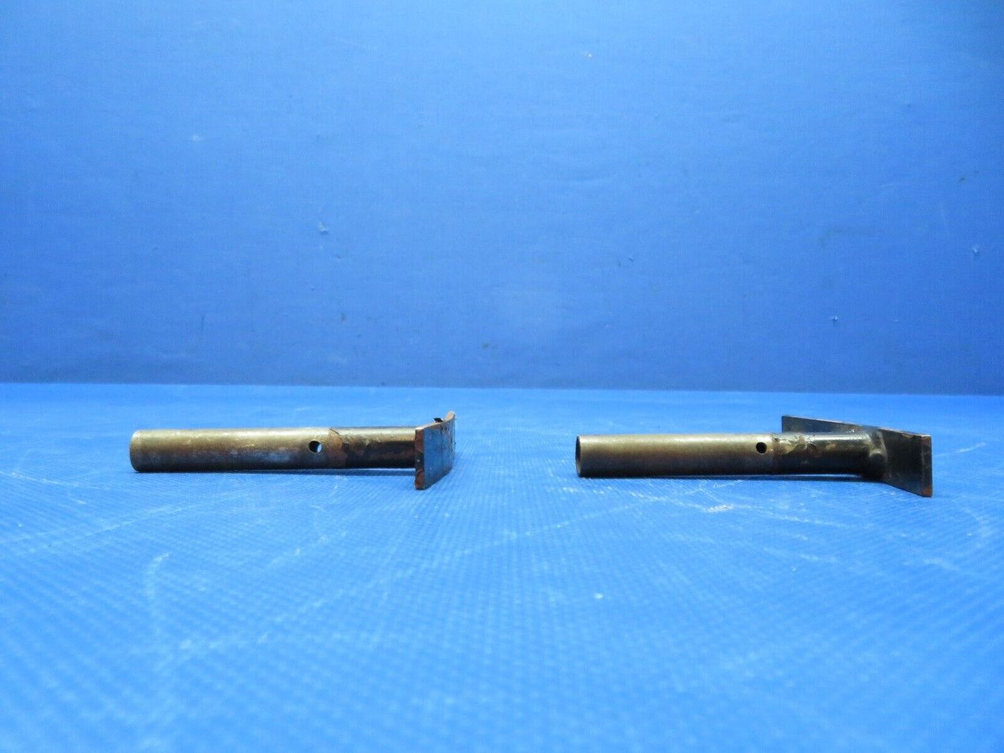 Arion Lightning LS-1 Wheel Pant Bracket OTBD P/N ALG-0015 LOT OF 2 (0424-116)