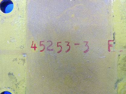 Piper PA-31T1 Cheyenne Elevator Center Hinge P/N 45253-03 (0626-1345)1