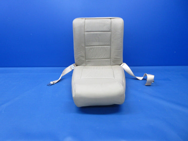 Beech 95 / D95A Travel Air RH Rear Seat Installation P/N 95-534041-4 (0424-629)