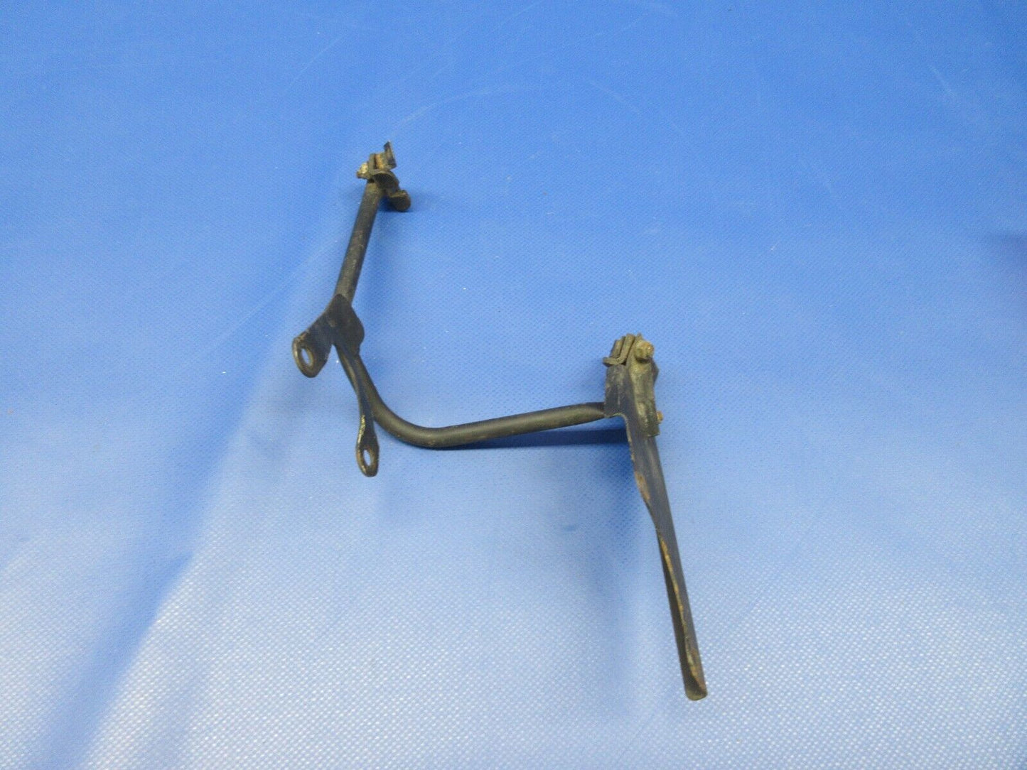 Piper PA38-112 Tomahawk Throttle /  Mixture Cable Bracket 77968-02 (0324-1205)