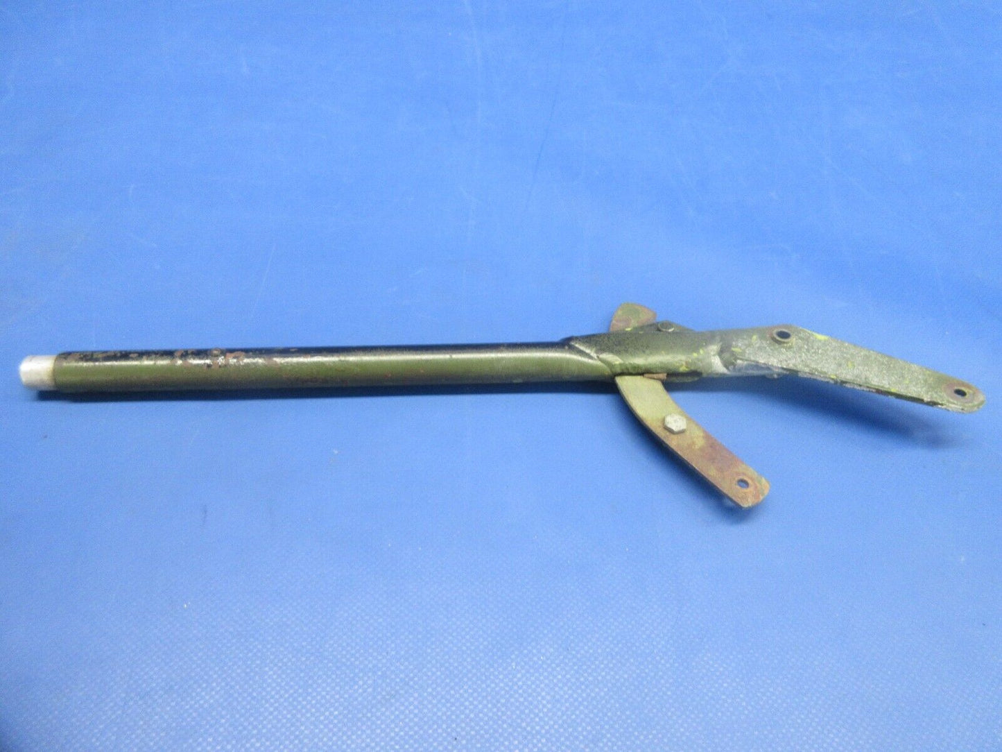 Piper PA-20 Pacer Flap Control Lever Assy P/N 12494-00 (1024-774)