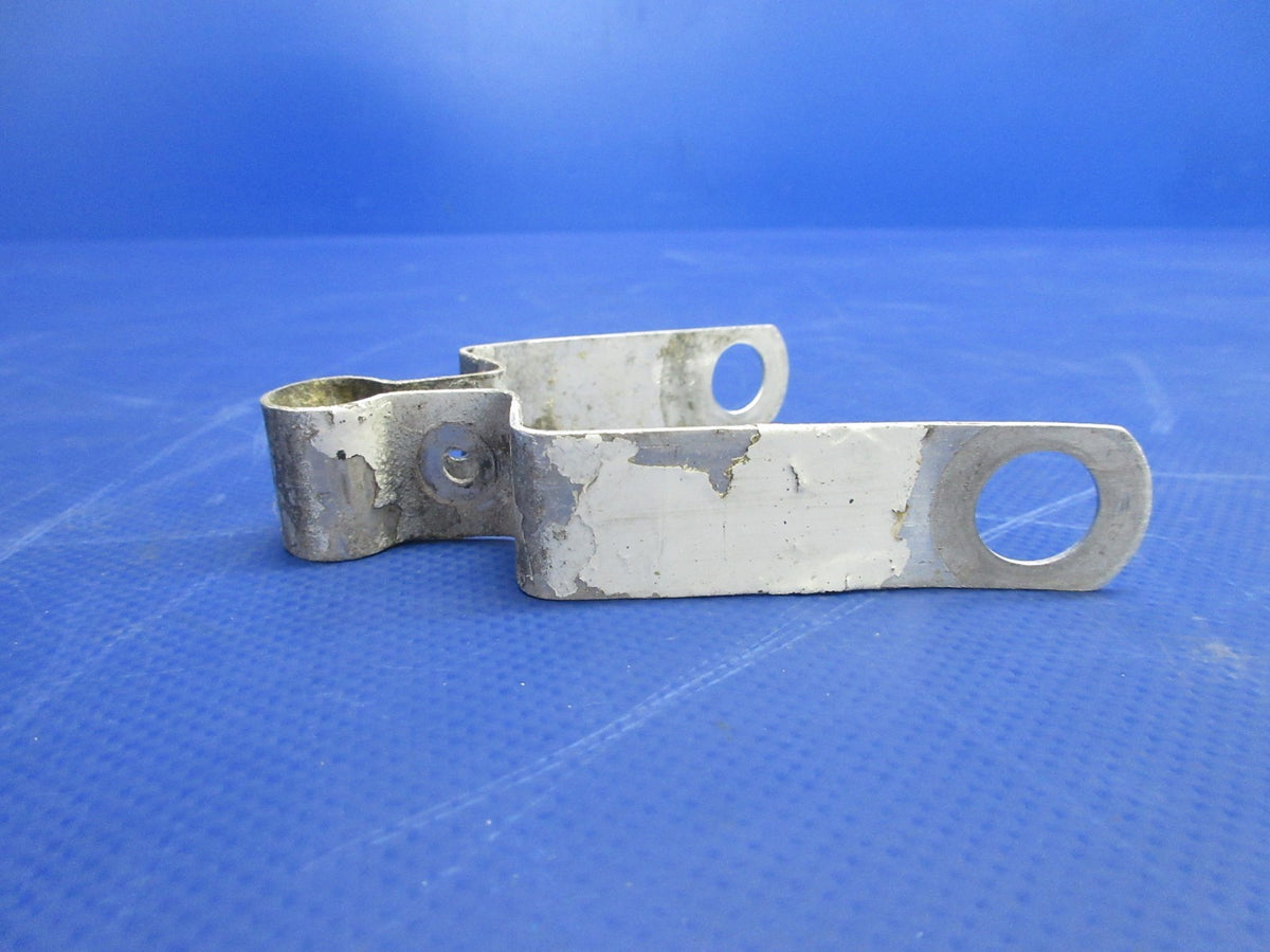 Piper Cherokee Brake Line Hose Clips 63332-03, 63332-003 LOT OF 4 (0926-852)4