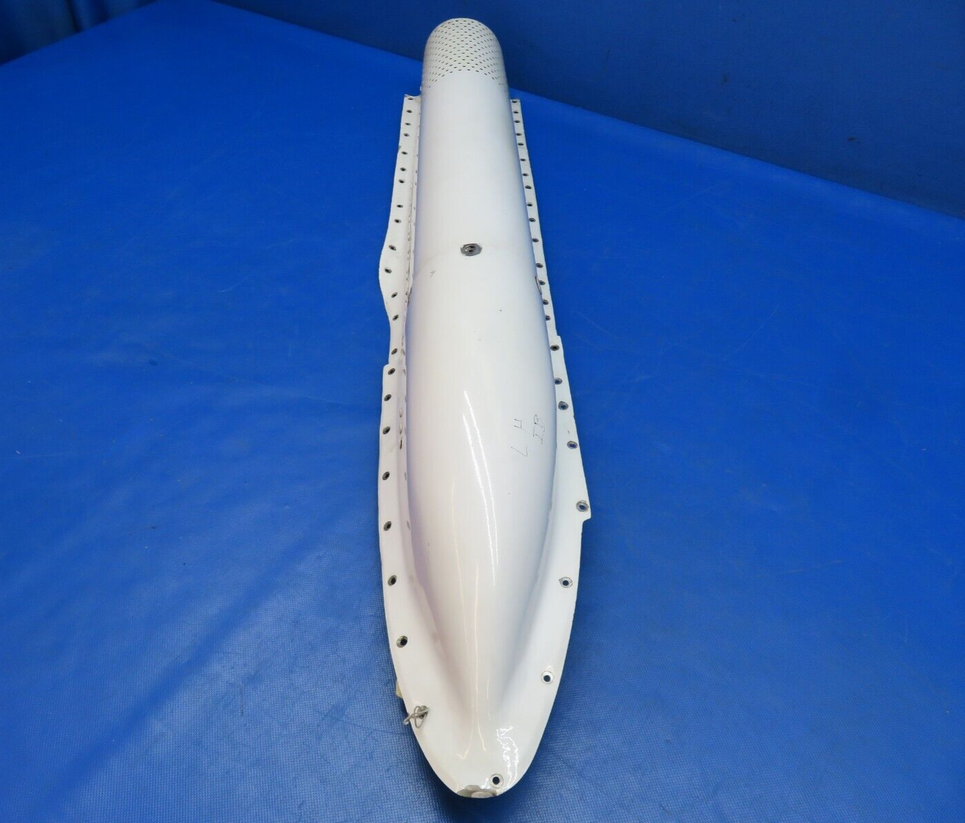 Cessna 310 / 310Q LH OTBD Nacelle Exhaust Fairing P/N 0851816-201 (0923-306)3
