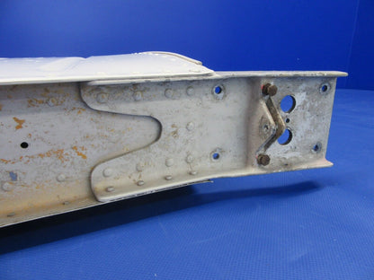 Piper PA-28-181 Archer Vertical Stabilizer / Fin Assy P/N 66975-03 (0424-09)