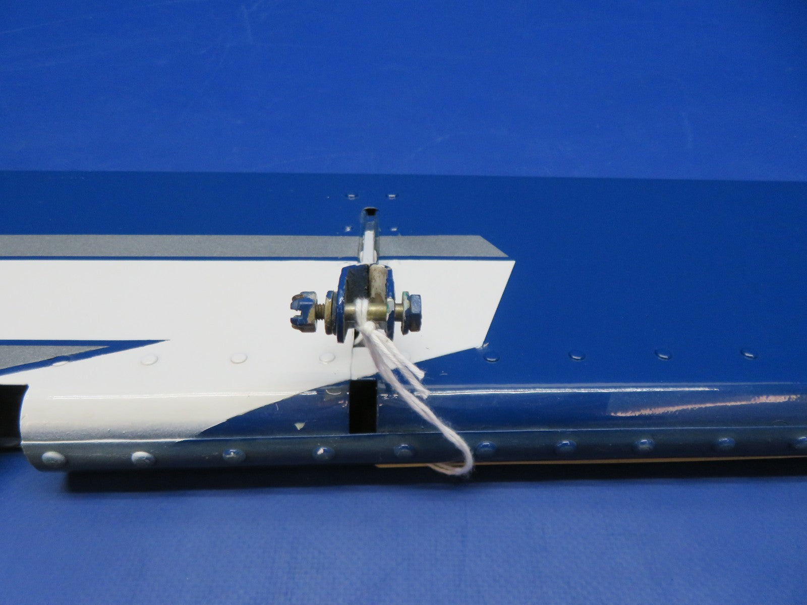 Piper PA-31 / PA-31T1 Cheyenne Rudder Tab P/N 51099-00 (0326-119)10