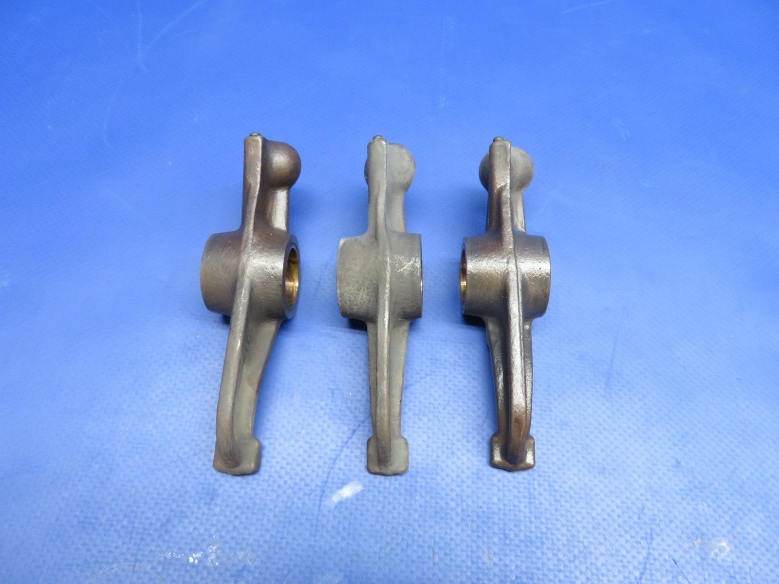 Continental IO-470-U Exhaust Rockers & Shafts 641682 652984 SET OF 6 (0326-1788)3