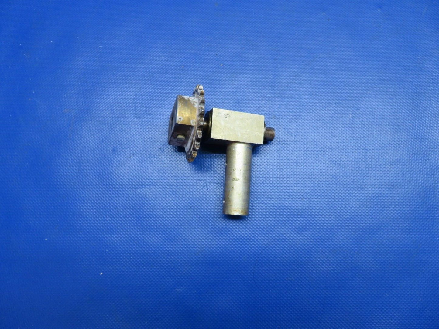 Beech C23 Sundowner Control Column Sprocket P/N 169-524018-63 (0824-1725)