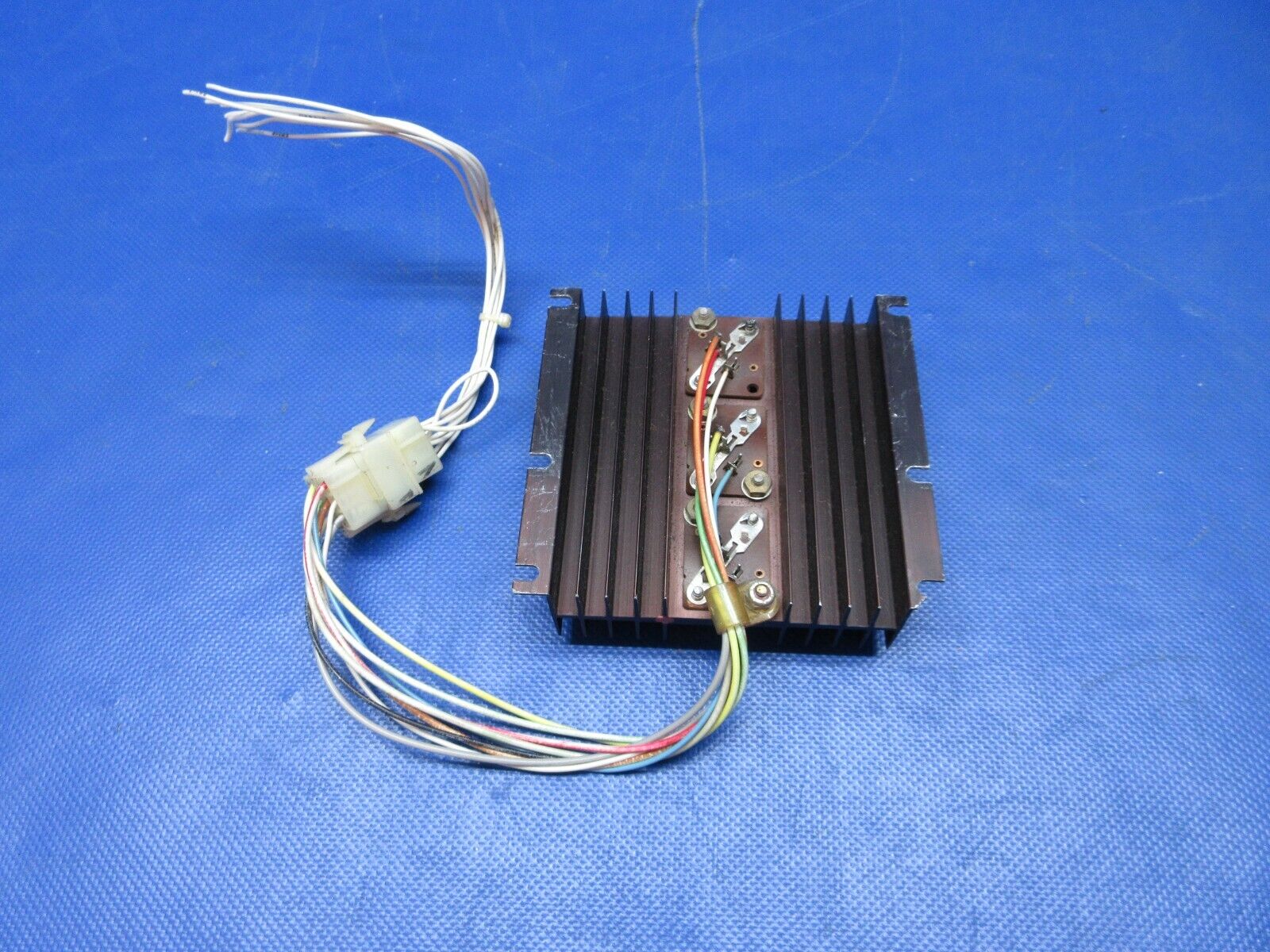 Cessna 337 / P337H Skymaster Heat Sink Resistor P/N 2N6576 (0724-1392)