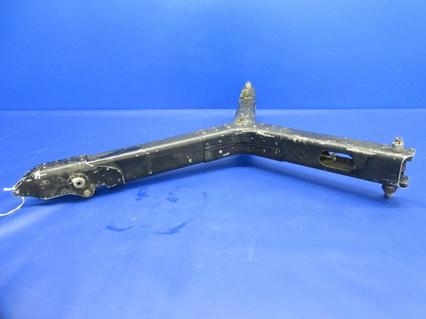 Cessna 310 / 310R Flight Control Column P/N 0860216-1 (1124-2064)