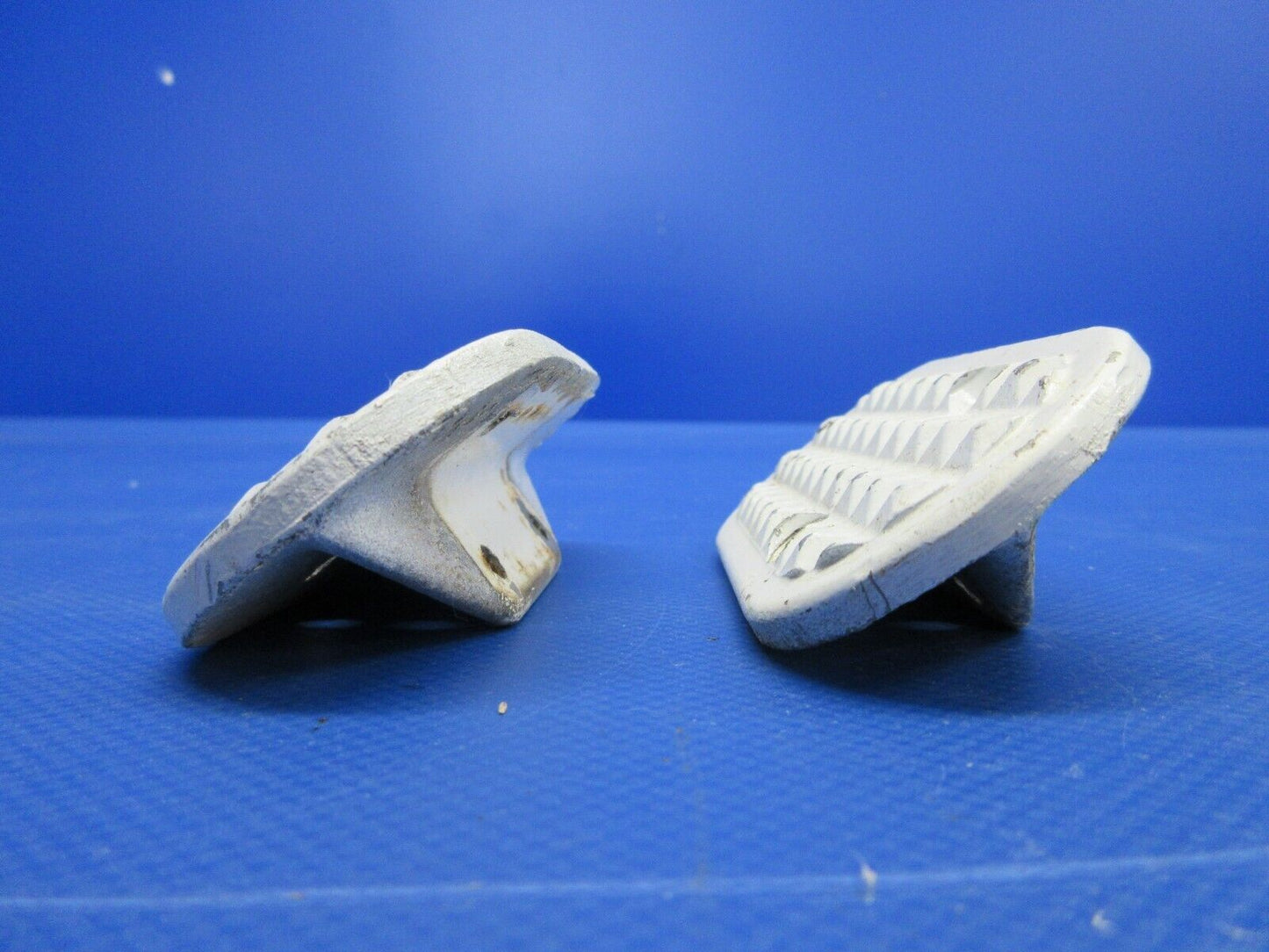 Cessna 152 Gear Leg Step P/N 0541211-495 LOT OF 2 (0324-1249)