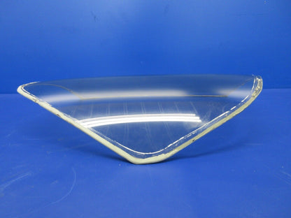 1996 Piper PA-28-181 Archer III RH Windshield P/N 84290-13 (1224-2019)