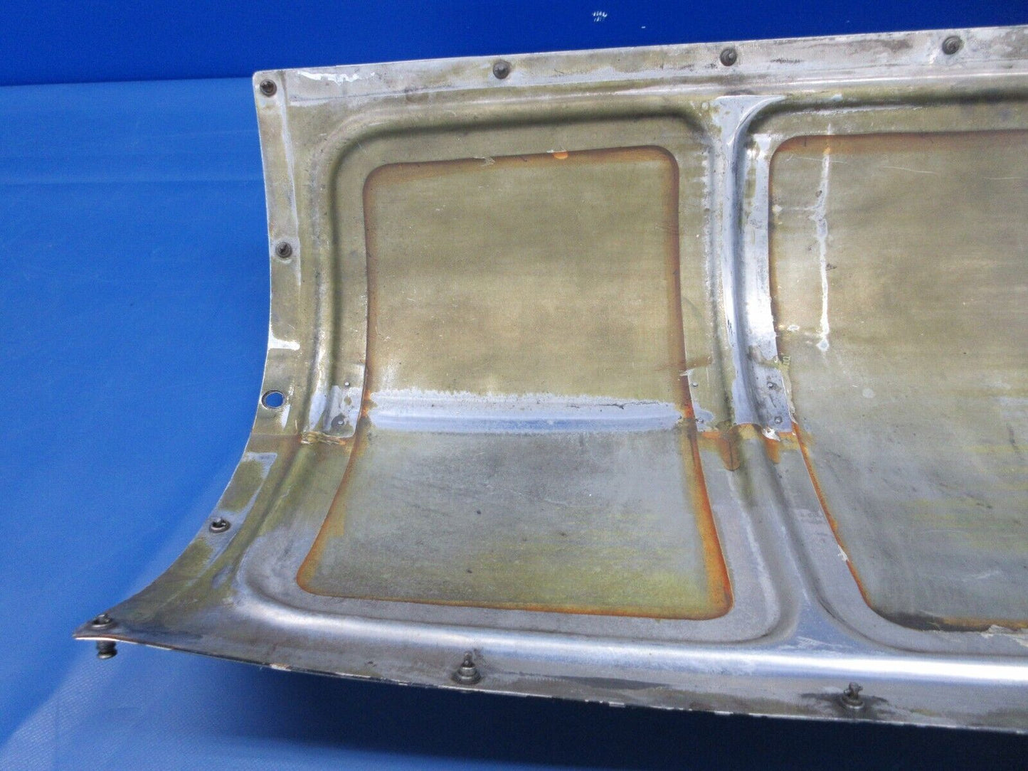 Piper PA-34-200T Seneca II Cowl Side Panel Assy RH P/N 78726-11 (0524-1948)