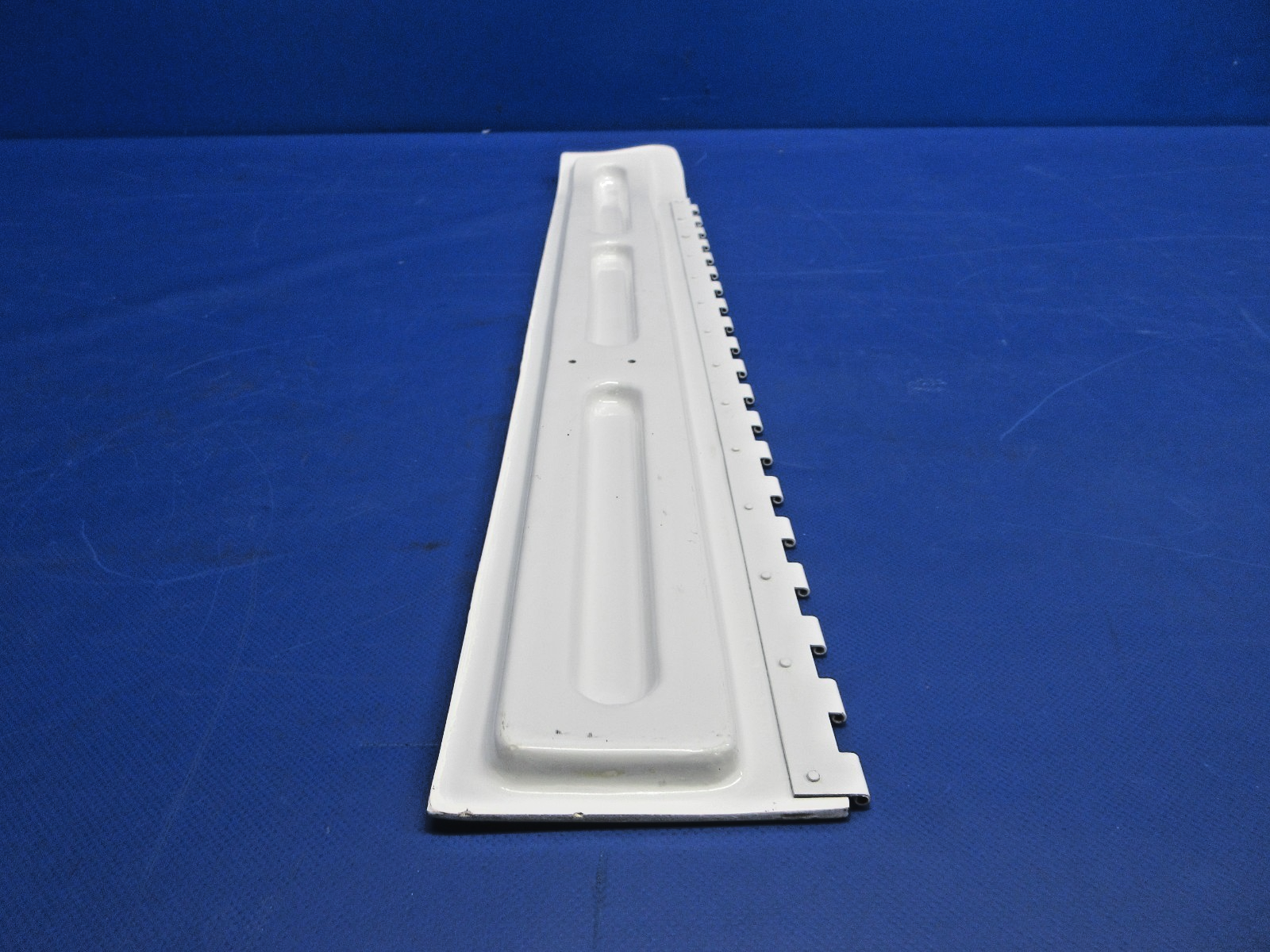 Piper PA-28R Nose Gear RH Door P/N 67352-001 NOS (0326-953)13