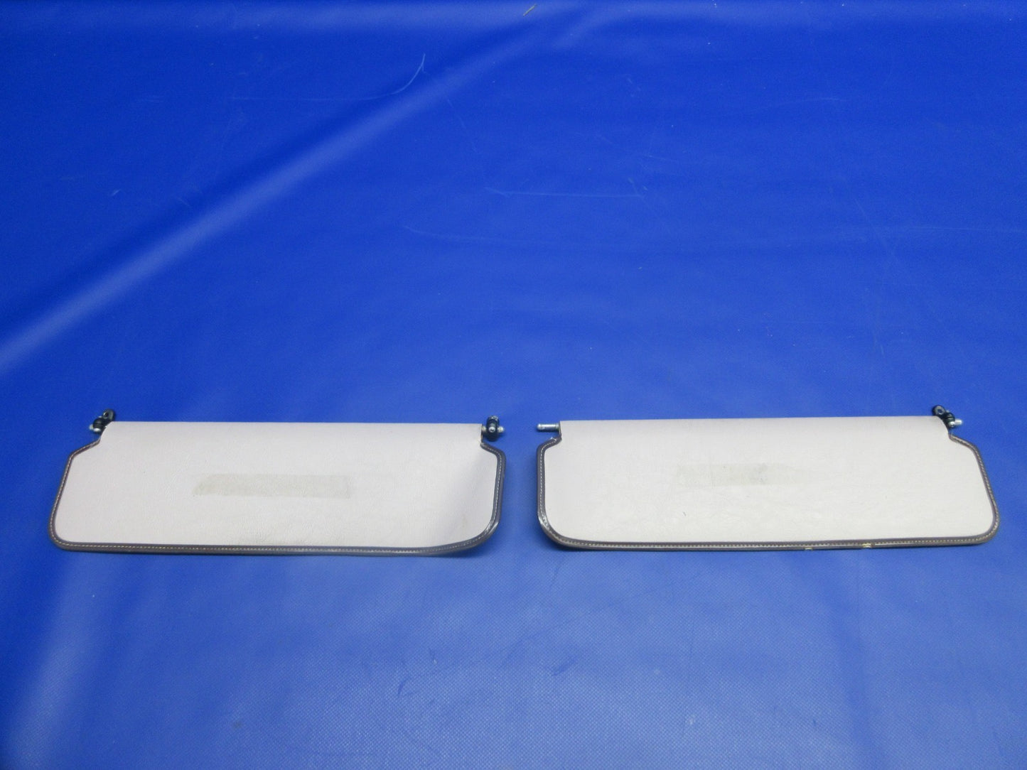 Piper PA-24-250 Comanche Sun Visor LH & RH Set P/N 23040-03 & -003 (0825-1037)3