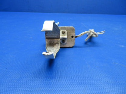 Beech 95 / D95A Landing Gear Safety Switch w/ Arm Assy P/N 35-361135 (0724-1841)