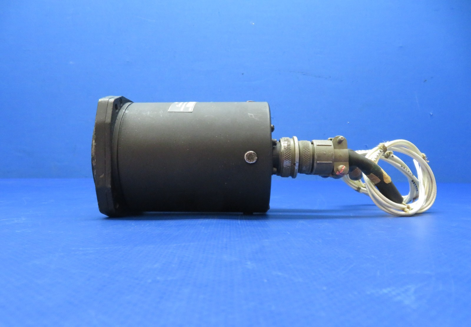 Cessna 421 Dual Tachometer w/ Connectors P/N CM3204-1 WARRANTY (0326-239)4