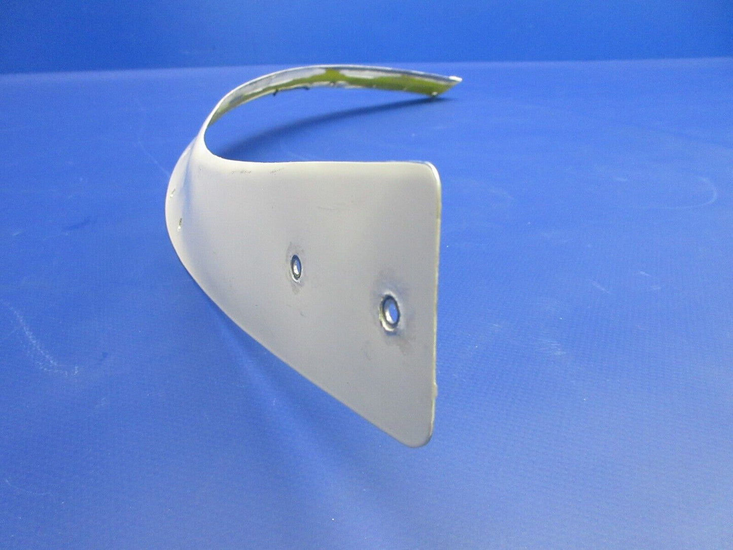 Piper PA-28-181 Archer III Outside LH Windshield Collar P/N 84290-06 (1224-2028)
