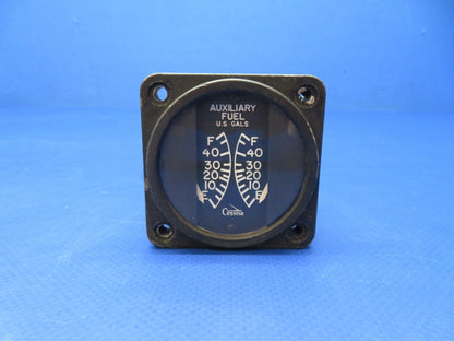 Cessna 421 Dual Fuel Gauge w/ Connector P/N CM2646L3 TESTED (0326-166)3